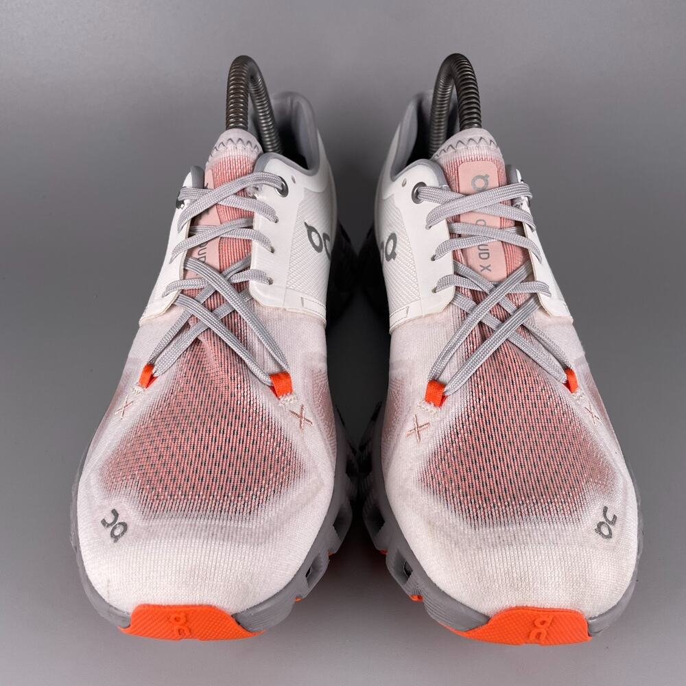 On Cloud X 3 Women's Size 8 Ivory Alloy Running Shoe Athletic Sneaker Casual EUC - Picture 2 of 9